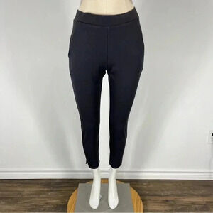❤️HUE  pull-up pants NWOT